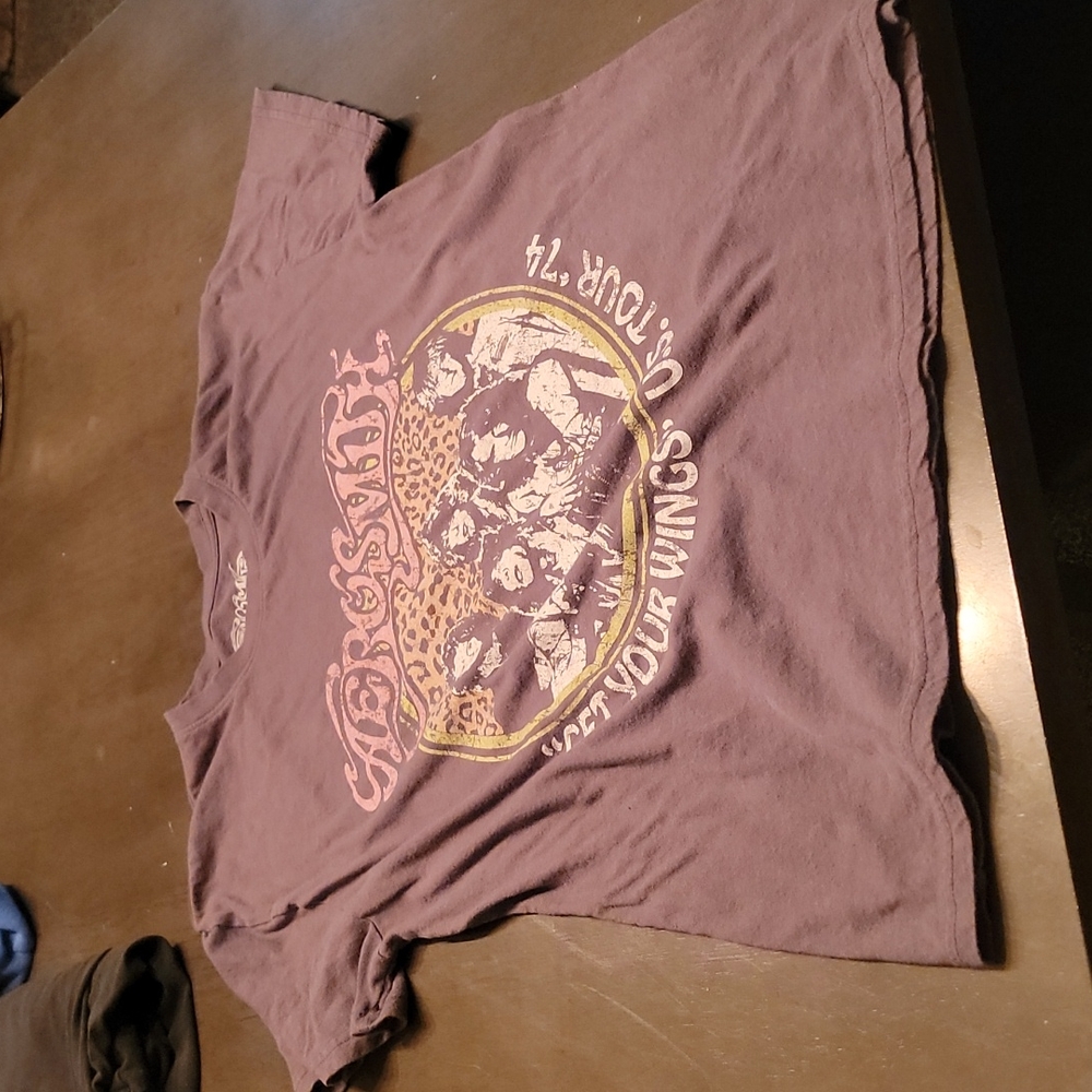 Aerosmith rock band t-shirt